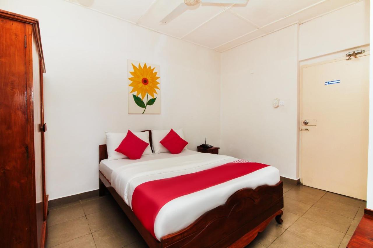 Sea View Hotel Kolombo Zewnętrze zdjęcie